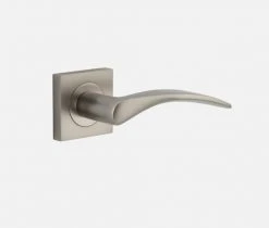 IVER DOOR LEVER OXFORD SQUARE ROSE BACKPLATE Door Handles & Levers