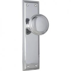 TRADCO MILTON DOOR KNOB ON PLATE