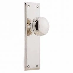 TRADCO MILTON DOOR KNOB ON PLATE