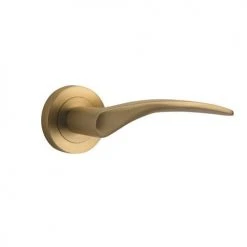 IVER DOOR LEVER OXFORD ROUND ROSE BACKPLATE