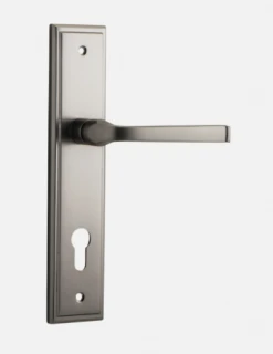 IVER DOOR LEVER ANNECY STEPPED BACKPLATE Door Handles & Levers 47 IVER DOOR LEVER ANNECY STEPPED BACKPLATE Door Handles & Levers