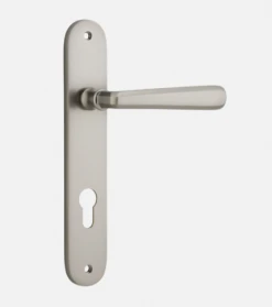 IVER DOOR LEVER COPENHAGEN OVAL BACKPLATE Door Handles & Levers 37 IVER DOOR LEVER COPENHAGEN OVAL BACKPLATE Door Handles & Levers