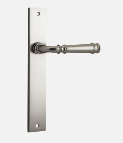 IVER DOOR LEVER VERONA RECTANGULAR BACKPLATE Door Handles & Levers 24 IVER DOOR LEVER VERONA RECTANGULAR BACKPLATE Door Handles & Levers